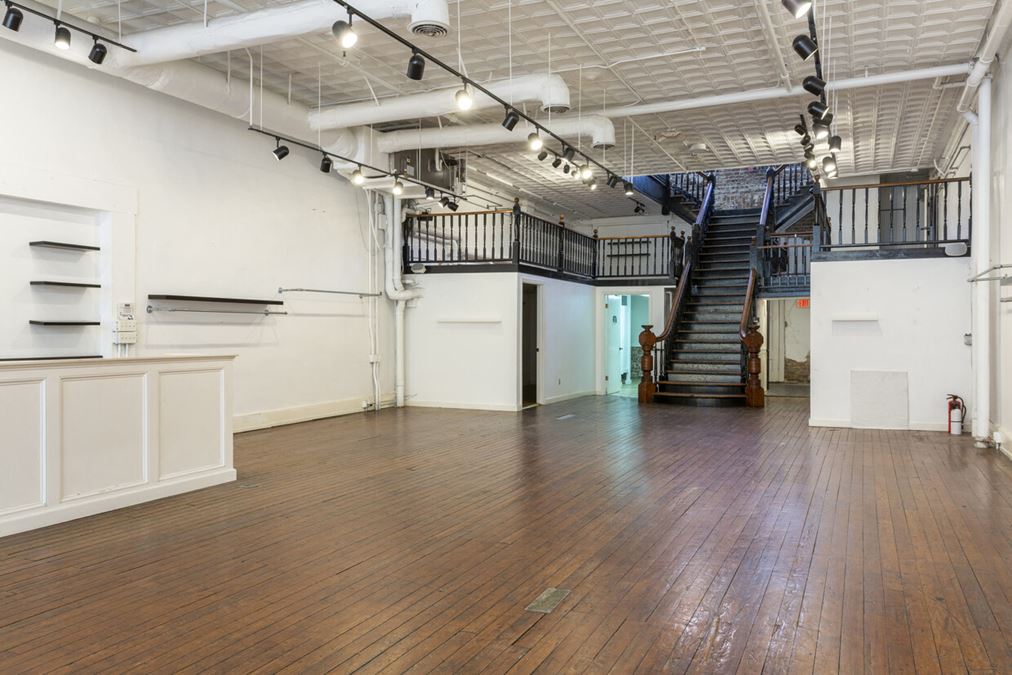 318 W Broughton, Savannah, GA CommercialSearch